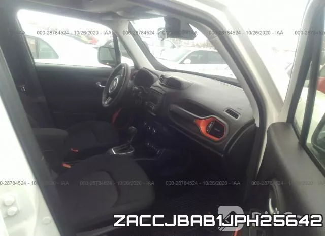ZACCJBAB1JPH25642 фото 6
