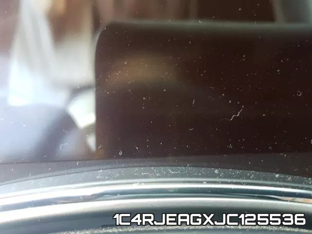 1C4RJEAGXJC125536 фото 8