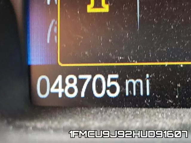 1FMCU9J92HUD91607 фото 9