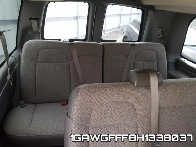 1GAWGFFF8H1338037 фото 10