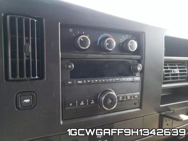 1GCWGAFF9H1342639 фото 10