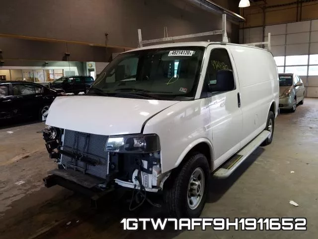 1GTW7AFF9H1911652 фото 3
