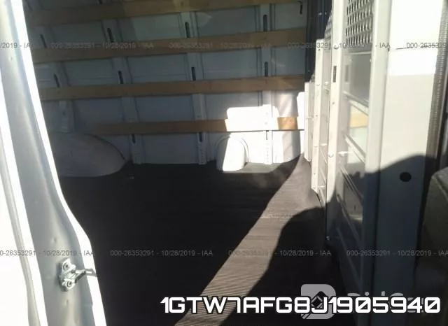 1GTW7AFG8J1905940 фото 9