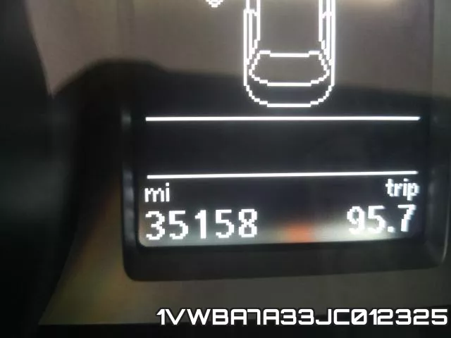 1VWBA7A33JC012325 фото 9