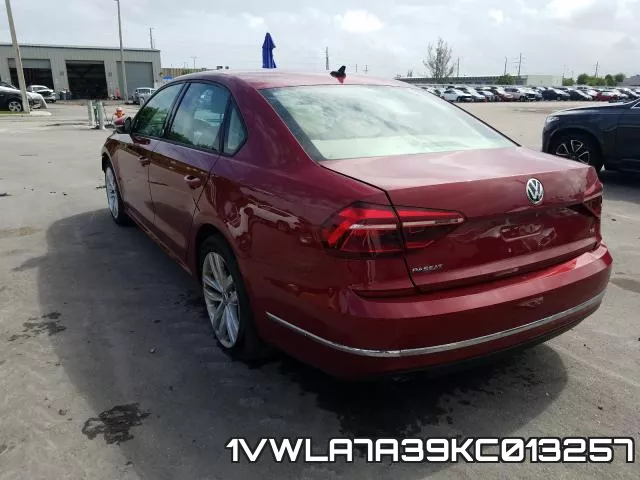 1VWLA7A39KC013257 фото 4