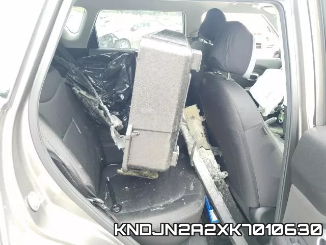 KNDJN2A2XK7010630 фото 7