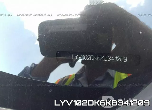 LYV102DK6KB341209 фото 10