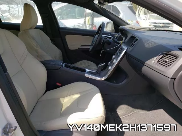 YV140MEK2H1371597 фото 6