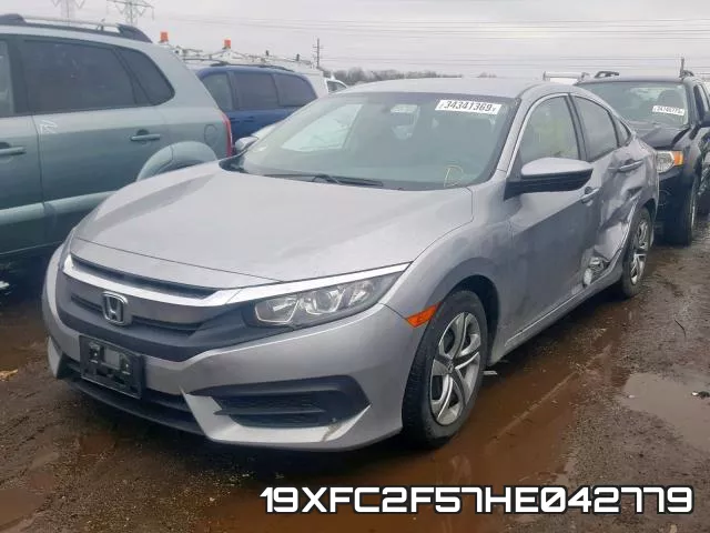 19XFC2F57HE042779 фото 3
