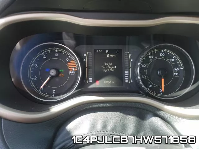 1C4PJLCB7HW571858 фото 9
