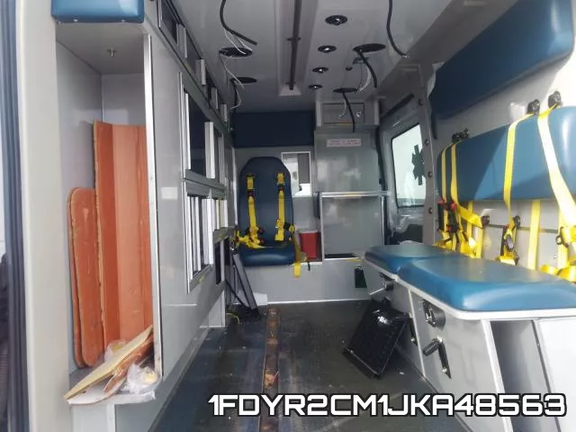 1FDYR2CM1JKA48563 фото 7