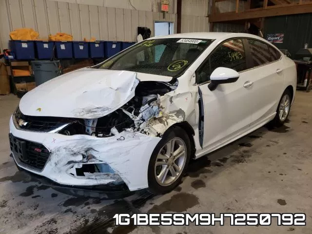 1G1BE5SM9H7250792 фото 3