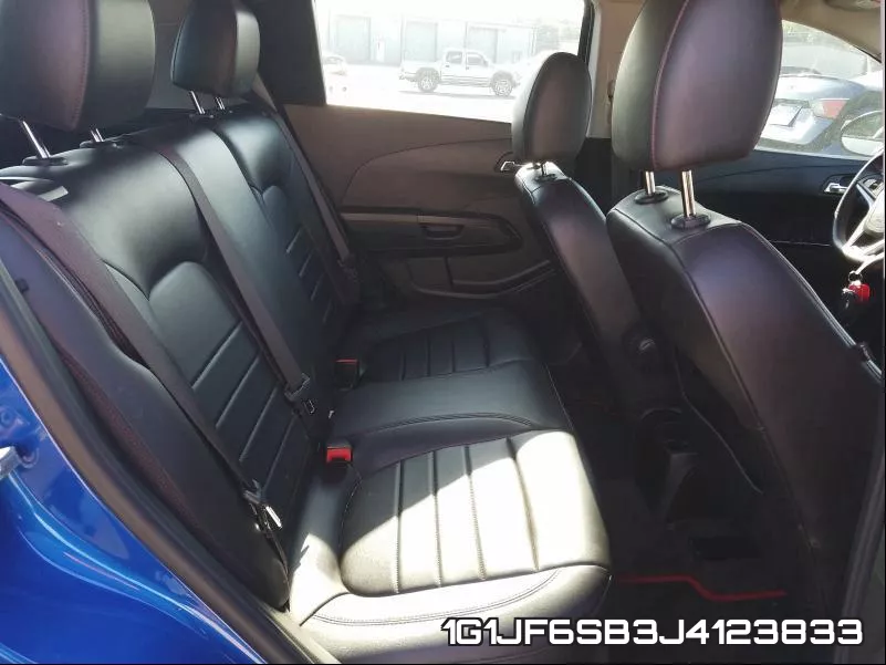 1G1JF6SB3J4123833 фото 7