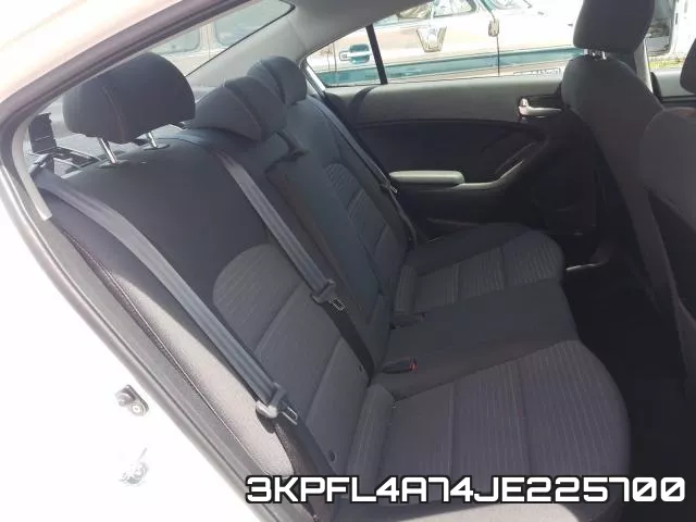 3KPFL4A74JE225700 фото 7