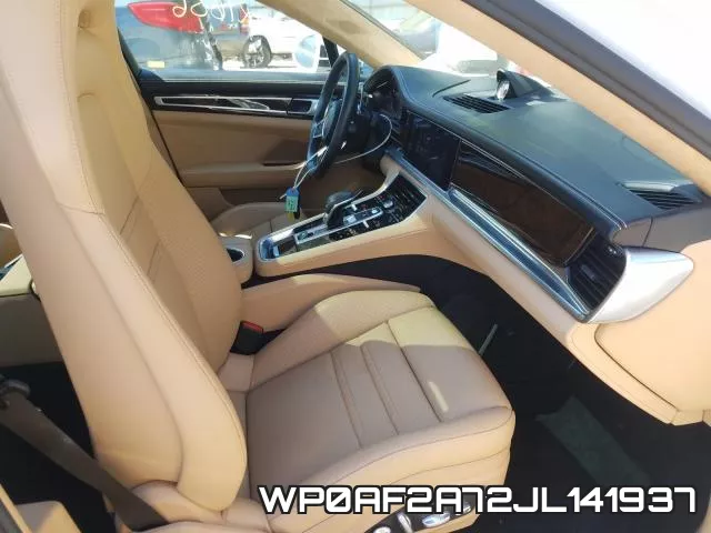 WP0AF2A72JL141937 фото 5