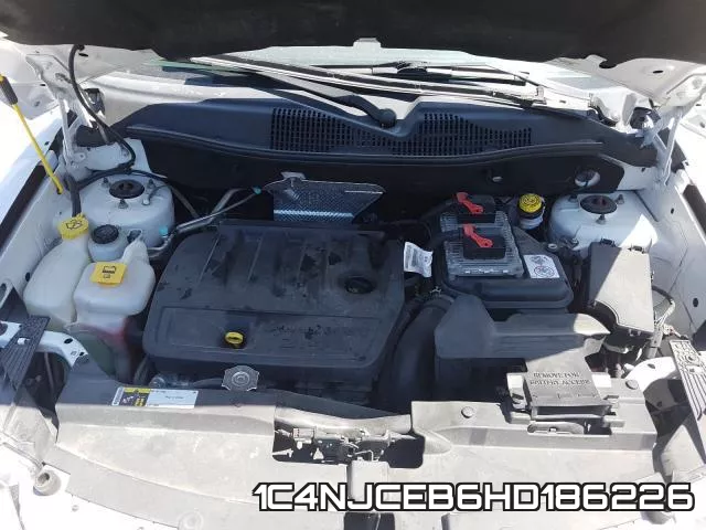 1C4NJCEB6HD186226 фото 8