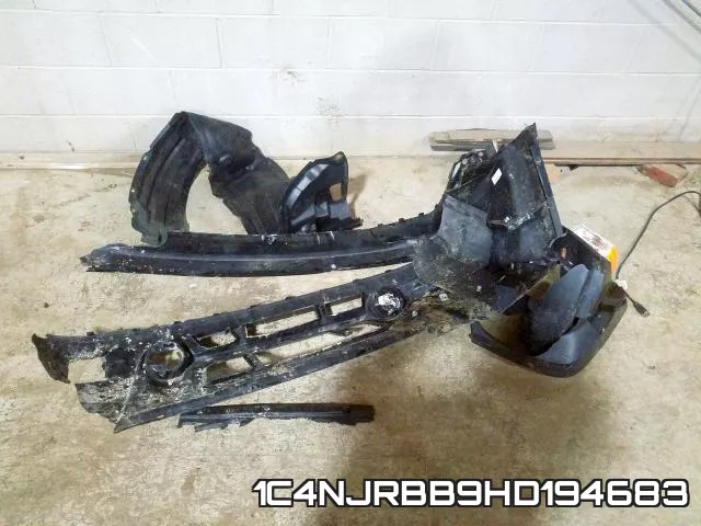 1C4NJRBB9HD194683 фото 10