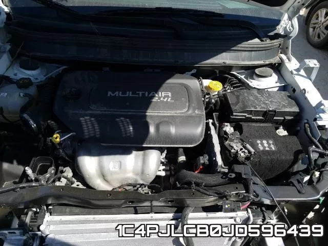 1C4PJLCB0JD596439 фото 8