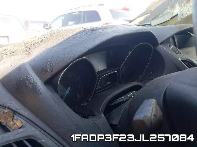 1FADP3F23JL257084 фото 9