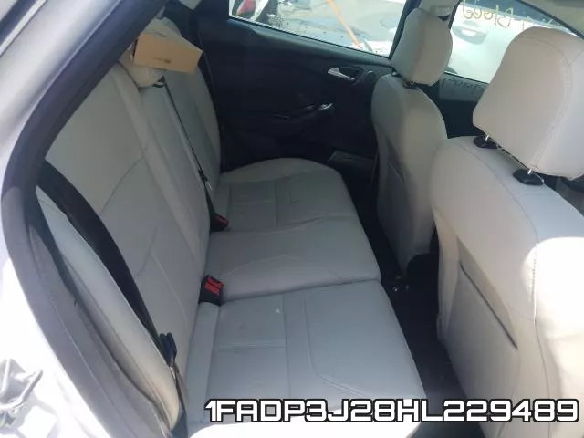 1FADP3J28HL229489 фото 7