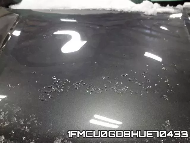1FMCU0GD8HUE70433 фото 8