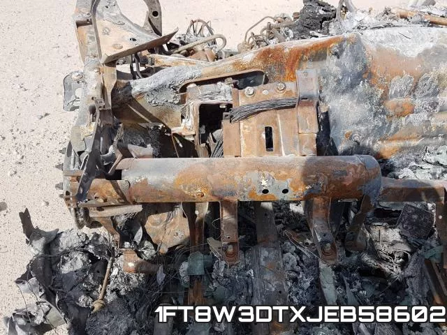 1FT8W3DTXJEB58602 фото 9