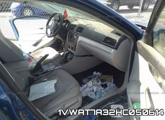 1VWAT7A32HC050614 фото 6