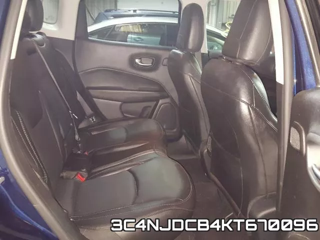 3C4NJDCB4KT670096 фото 7