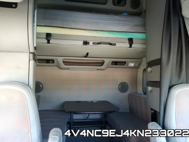 4V4NC9EJ4KN233022 фото 7