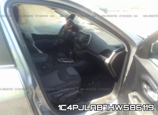 1C4PJLAB7HW586119 фото 6