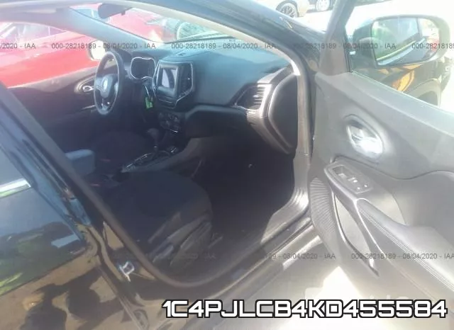 1C4PJLCB4KD455584 фото 5