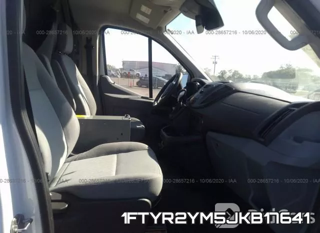 1FTYR2YM5JKB17641 фото 6