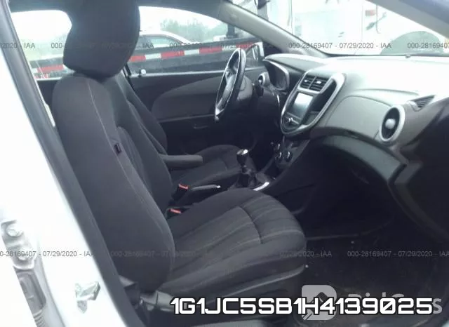 1G1JC5SB1H4139025 фото 6