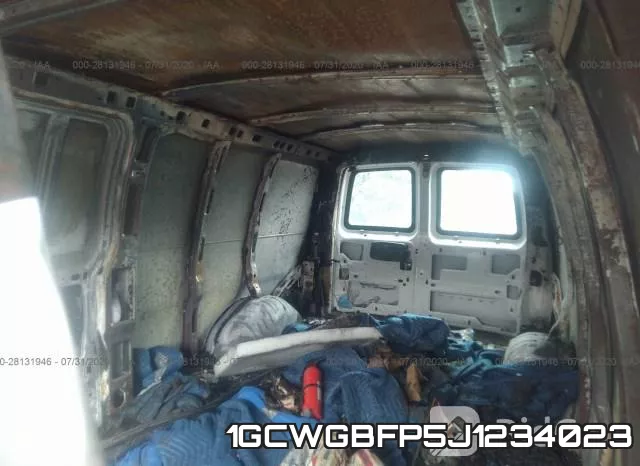 1GCWGBFP5J1234023 фото 9