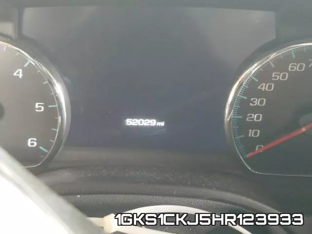1GKS1CKJ5HR123933 фото 9