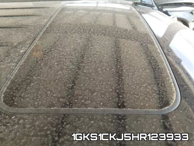 1GKS1CKJ5HR123933 фото 10