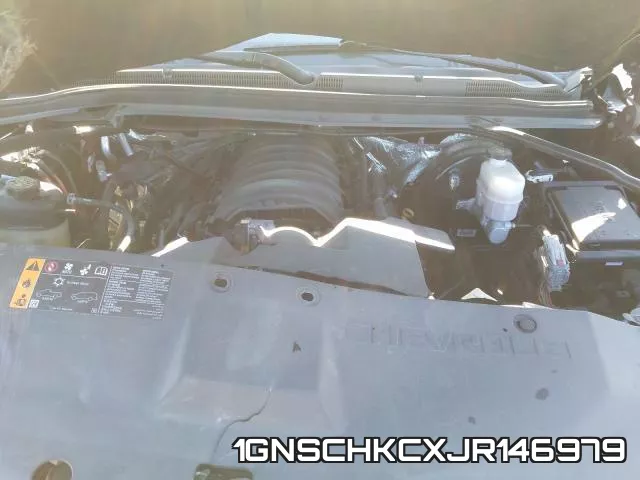 1GNSCHKCXJR146979 фото 8