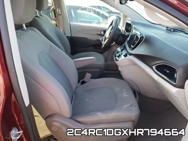 2C4RC1DGXHR794664 фото 6