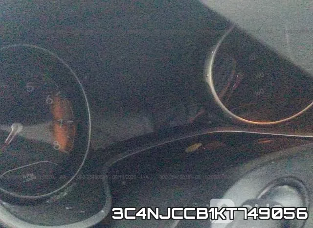 3C4NJCCB1KT749056 фото 8