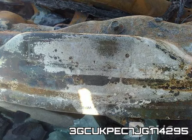 3GCUKPEC7JG174295 фото 9