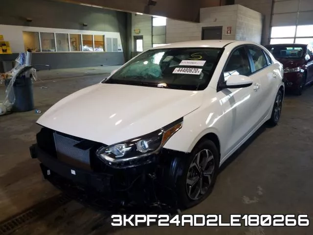 3KPF24AD2LE180266 фото 3