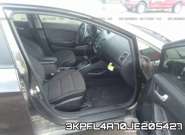 3KPFL4A70JE205427 фото 6