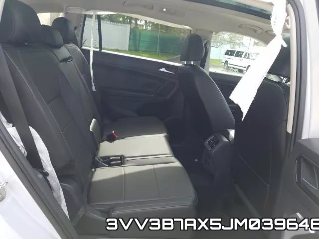3VV3B7AX5JM039646 фото 7