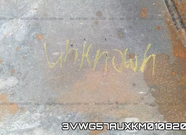 3VWG57AUXKM010820 фото 10