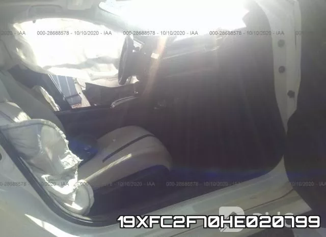 19XFC2F70HE020799 фото 6