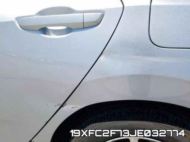 19XFC2F73JE032774 фото 10
