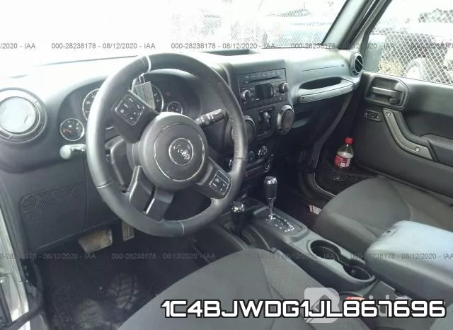 1C4BJWDG1JL867696 фото 6