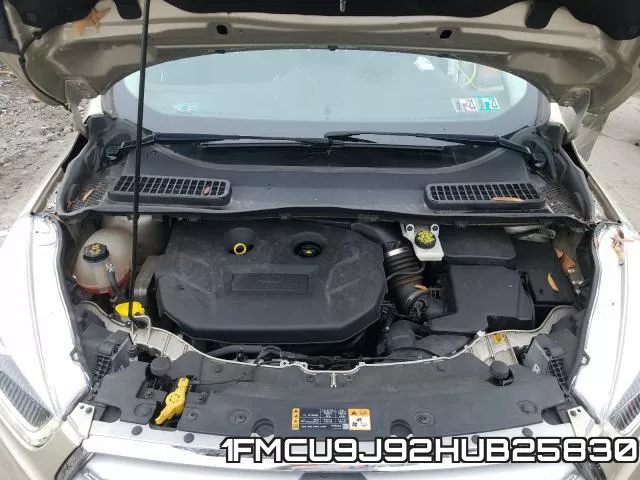 1FMCU9J92HUB25830 фото 8