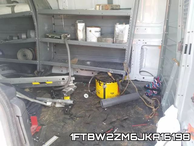 1FTBW2ZM6JKA16198 фото 7