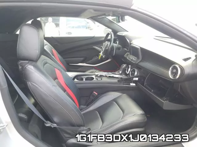 1G1FB3DX1J0134233 фото 6